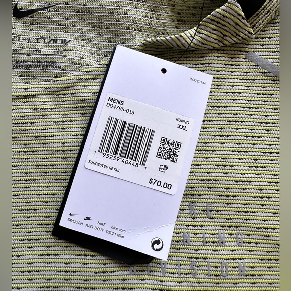 Nike Dri-Fit ADV Run Division TechKnit Running shirt - Picture 3 of 4